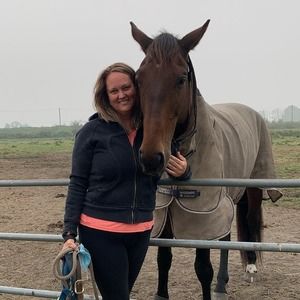 Meet your Posher, Robyn